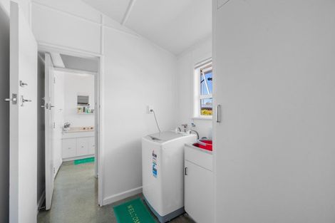 Photo of property in 103 Latham Street, Marewa, Napier, 4110