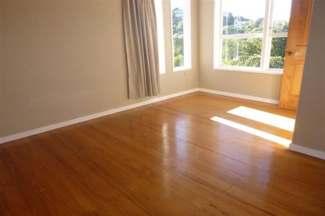 Photo of property in 21a Walnut Way, Maungaraki, Lower Hutt, 5010