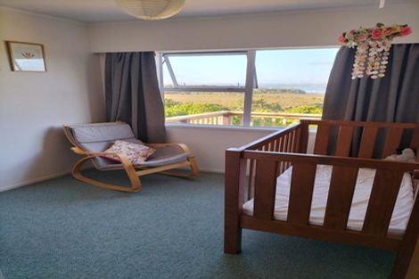 Photo of property in 2 Edge Street, Onerahi, Whangarei, 0110