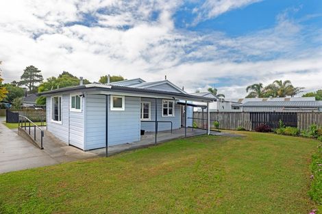 Photo of property in 4 Root Street, Gisborne, 4010