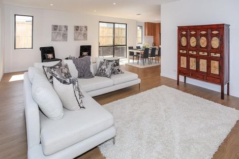 Photo of property in 297 Harbourside Drive, Karaka, Papakura, 2113