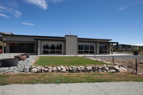 Photo of property in 14 Lochinver Avenue, Lake Tekapo, 7999