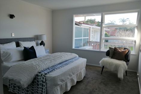 Photo of property in 3/240 Hurstmere Road, Takapuna, Auckland, 0622