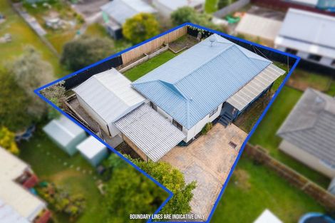 Photo of property in 25 Glen Close, Glen Eden, Auckland, 0602