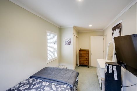 Photo of property in 76a Churchill Drive, Taradale, Napier, 4112