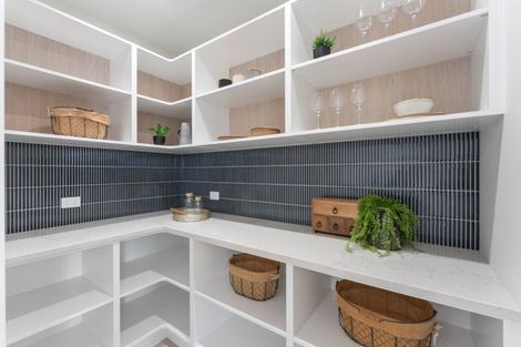 Photo of property in 7 Pihoihoi Close, Waikanae, 5036