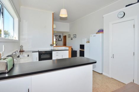 Photo of property in 17 Cemetery Road, Patutahi, Gisborne, 4072