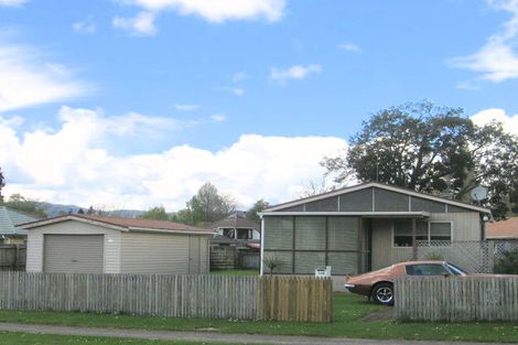 Photo of property in 194 Devon Street, Pomare, Rotorua, 3015