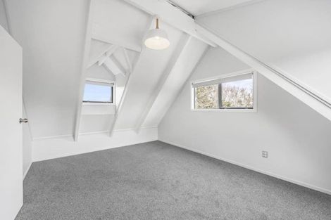 Photo of property in 7a Litchfield Place, Clarks Beach, 2122