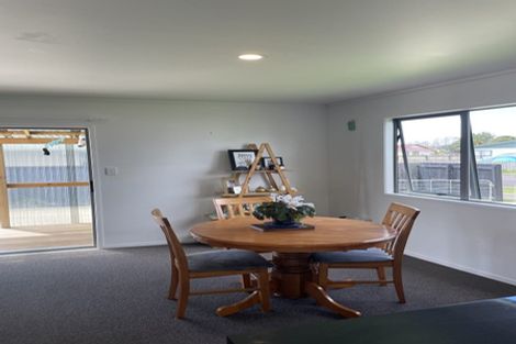 Photo of property in 4 Tawhara Place, Edgecumbe, 3120