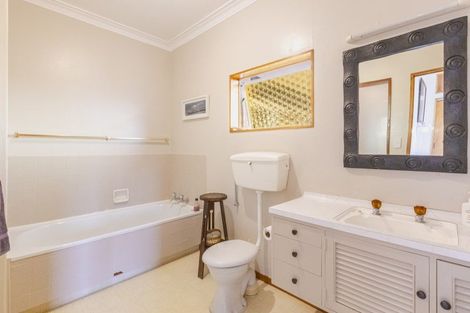 Photo of property in 62 Beach Road, Porangahau, 4293