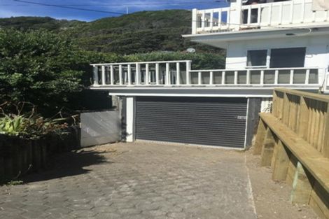 Photo of property in 25 Ocean Parade, Pukerua Bay, 5026