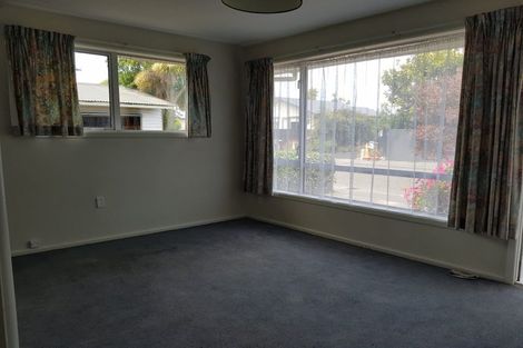Photo of property in 77 Dover Street, St Albans, Christchurch, 8014