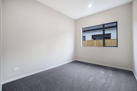 Photo of property in 2 Kakabeak Way, Takanini, 2110