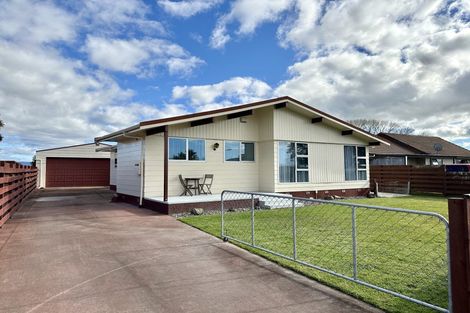 Photo of property in 20 Tawhara Place, Edgecumbe, 3120
