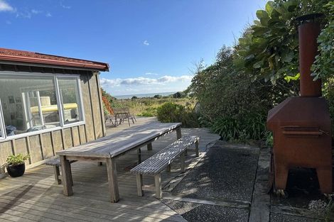 Photo of property in 23 Rodney Avenue, Te Horo Beach, Otaki, 5581