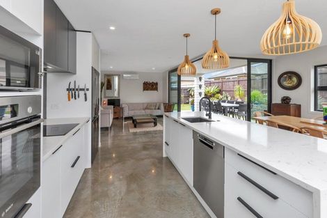 Photo of property in 7 Olney Court, One Tree Point, 0118