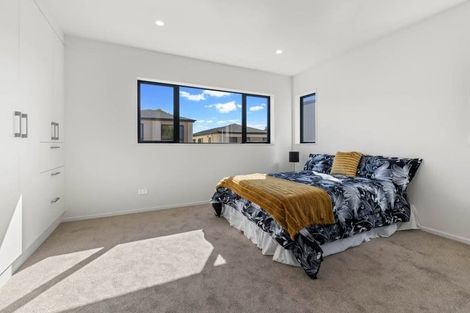 Photo of property in 27a Pah Road, Papatoetoe, Auckland, 2025