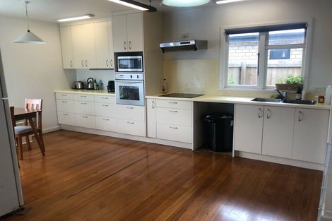 Photo of property in 64 Waimairi Road, Upper Riccarton, Christchurch, 8041