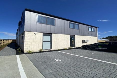 Photo of property in 94d Swanson Road, Henderson, Auckland, 0610