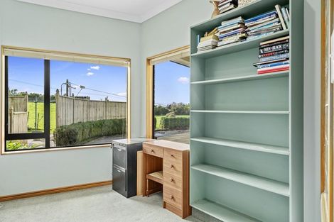 Photo of property in 50 Lepper Road, Inglewood, 4386