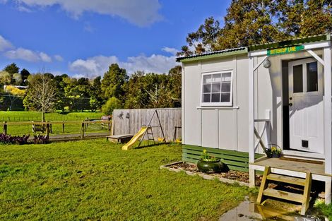 Photo of property in 20 Waitoki Road, Waitoki, Kaukapakapa, 0871