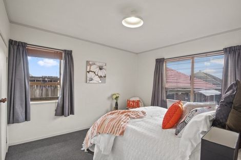 Photo of property in 3/6 Keys Street, Belmont, Auckland, 0622