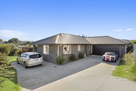 Photo of property in 23 Elena Place, Welcome Bay, Tauranga, 3112