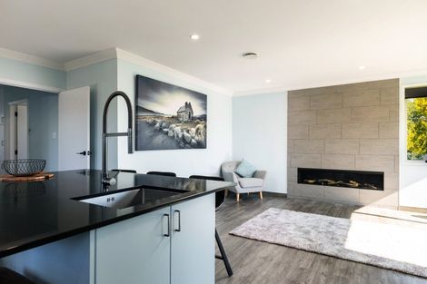 Photo of property in 11 Karina Crescent, Redwoodtown, Blenheim, 7201