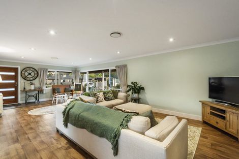 Photo of property in 974 Kahikatea Flat Road, Waitoki, Kaukapakapa, 0871