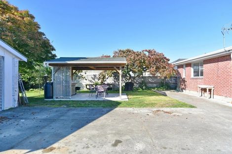 Photo of property in 13 Lyndhurst Crescent, Aranui, Christchurch, 8061