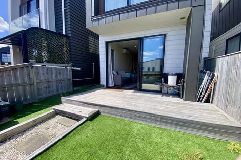 Photo of property in 6 Parahau Road, Papakura, 2110