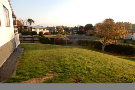 Photo of property in 2 Kitchener Place, Putaruru, 3411