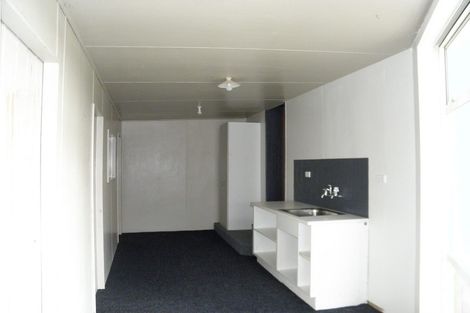 Photo of property in 35 Mary Street, Winton, 9720