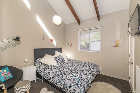 Photo of property in 8 Walker Place, Rangiora, 7400