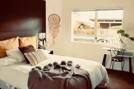 Photo of property in 115a Normandale Road, Normandale, Lower Hutt, 5010