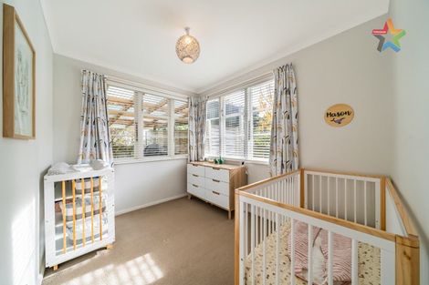 Photo of property in 1 Waldie Grove, Avalon, Lower Hutt, 5011