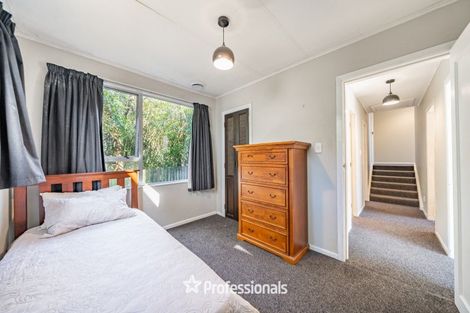 Photo of property in 54 Lord Street, Stokes Valley, Lower Hutt, 5019