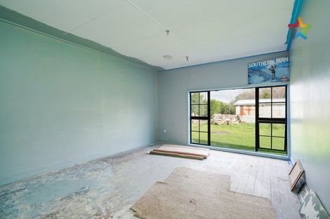 Photo of property in 16 Derby Street, Woodend, Invercargill, 9877