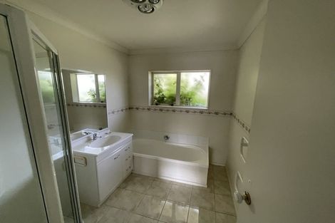 Photo of property in 74 Weggery Drive, Waikanae Beach, Waikanae, 5036