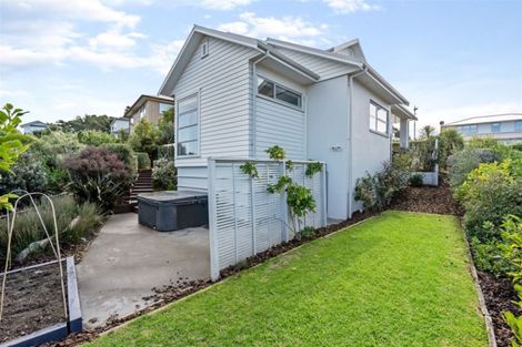 Photo of property in 11 Bella Vista Drive, Gulf Harbour, Whangaparaoa, 0930