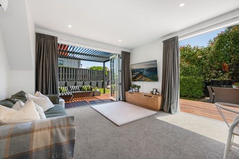 Photo of property in 108 Kings Drive, Wanaka, 9305