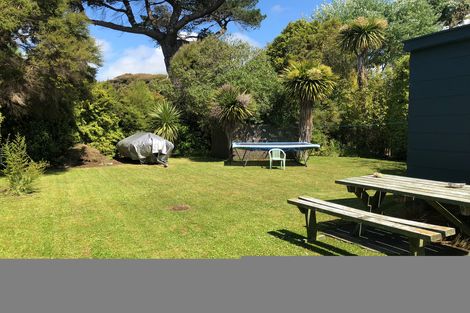Photo of property in 40 Mihiwaka Road, Long Beach, Port Chalmers, 9081