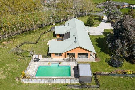 Photo of property in 440 Stoney Creek Road, Kelvin Grove, Palmerston North, 4470