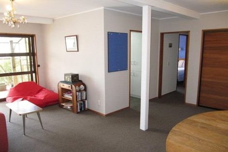 Photo of property in 6 Hawick Street, Karori, Wellington, 6012