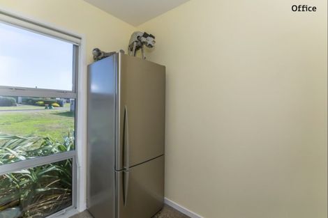 Photo of property in 42 Kent Avenue, Waitarere Beach, Levin, 5510