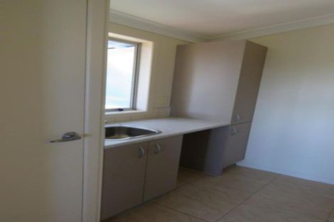 Photo of property in 55 Pioneer Road, Moturoa, New Plymouth, 4310