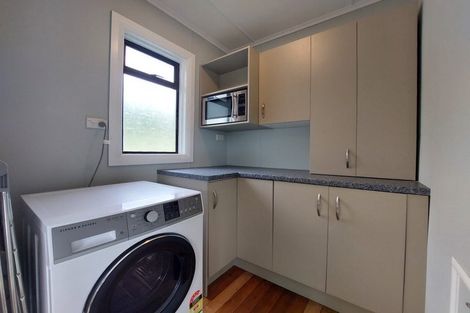 Photo of property in 4 Havelock Place, Blagdon, New Plymouth, 4310