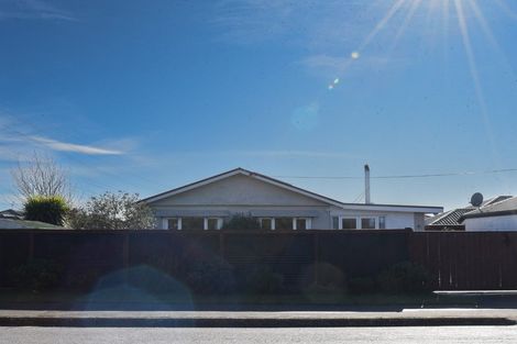 Photo of property in 316 Waterloo Road, Islington, Christchurch, 8042