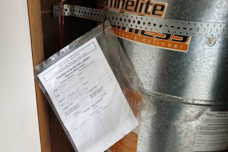 Photo of property in 4 Primrose Street, Northcote, Christchurch, 8052